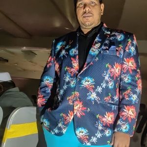 Meet your Posher, Syed